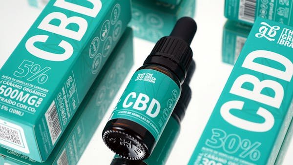 Huile de cannabidiol et arts martiaux : la solution pour récupérer efficacement